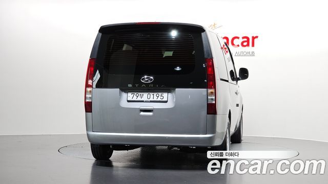 Hyundai Staria Tourer 11-Seater Smart — пробег 55 950 км — фото 4 из 5