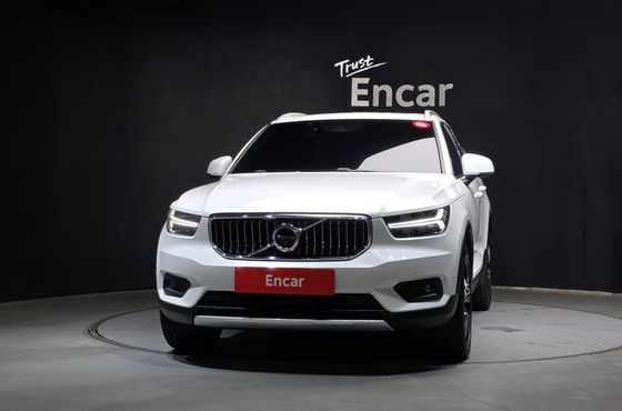Volvo XC40 B4 Inscription — пробег 66 422 км — фото 3 из 5