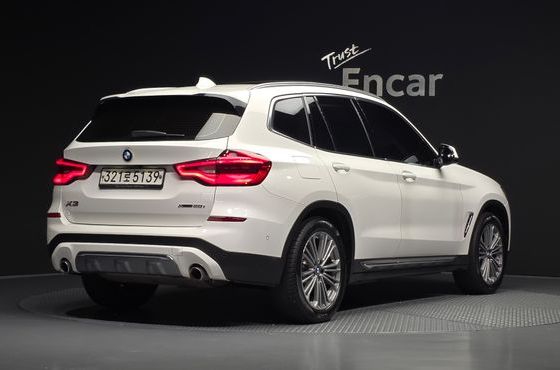 BMW X3 xDrive 20i Luxury — пробег 98 483 км — фото 2 из 5