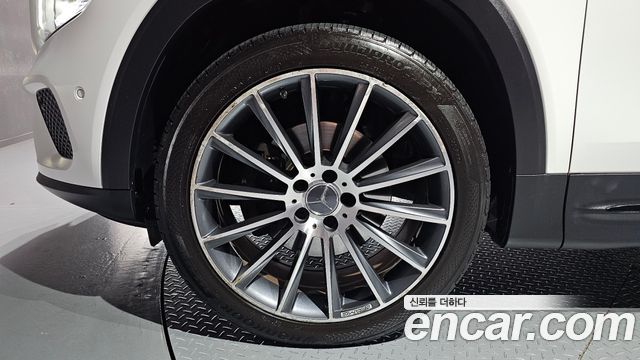 Mercedes-Benz GLB-Class из Кореи Encar