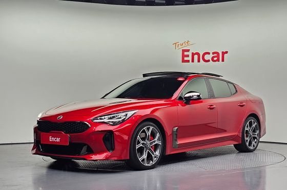 Kia Stinger 2.0 Turbo 2WD Platinum — пробег 106 213 км — фото 1 из 5