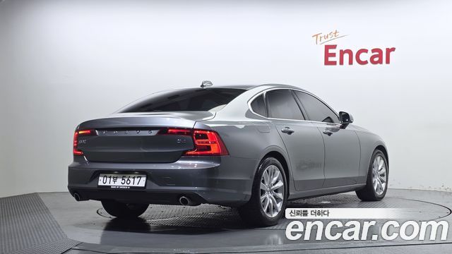 Volvo S90 из Кореи Encar