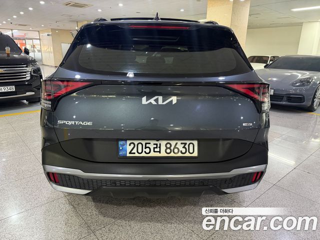 Kia Sportage Signature Gravity 2WD — пробег 104 006 км — фото 4 из 5