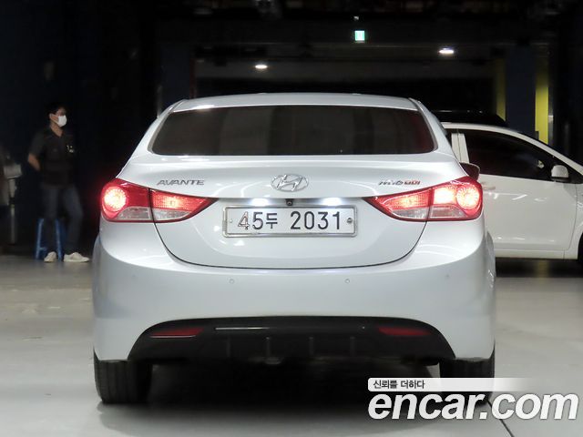 Hyundai AVANTE из Кореи Encar