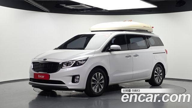 Kia Carnival 11-seater Noblesse — пробег 165 568 км — фото 1 из 5