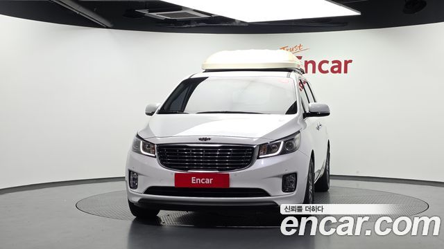 Kia Carnival 11-seater Noblesse — пробег 165 568 км — фото 3 из 5