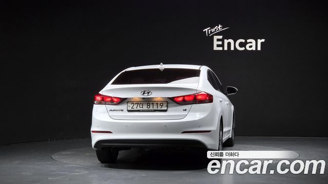 Hyundai AVANTE из Кореи Encar