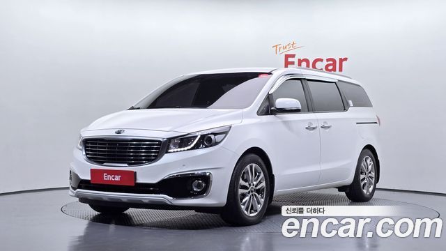 Kia Carnival 9-seater Prestige — пробег 81 580 км — фото 1 из 5