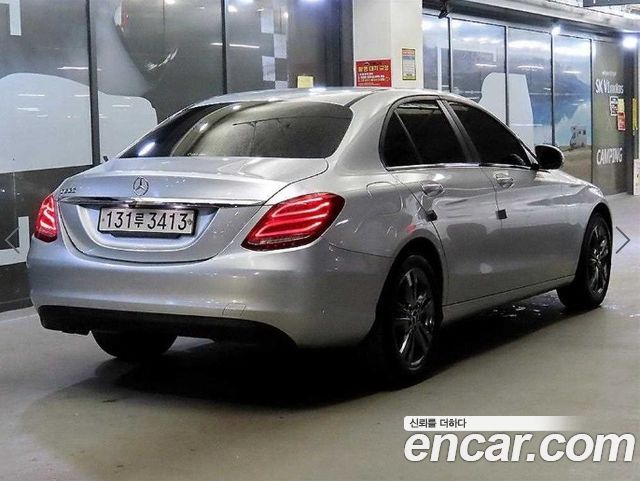 Mercedes-Benz C-Class из Кореи Encar