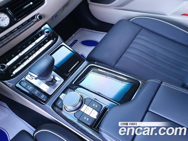 Genesis EQ900 3.3 T-GDI AWD Premiun Luxury — пробег 128 000 км — фото 4 из 5