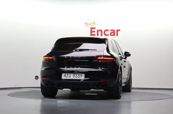 Porsche Macan 3.0 GTS 95B — пробег 100 739 км — фото 4 из 5