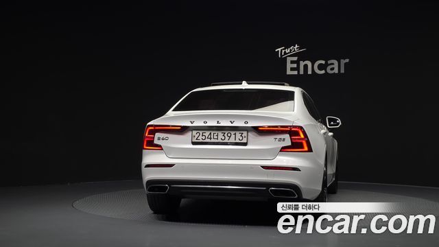 Volvo S60 из Кореи Encar
