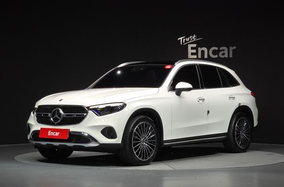 Mercedes-Benz GLC-Class GLC 300 4MATIC Avantgarde — пробег 7 051 км — фото 1 из 5
