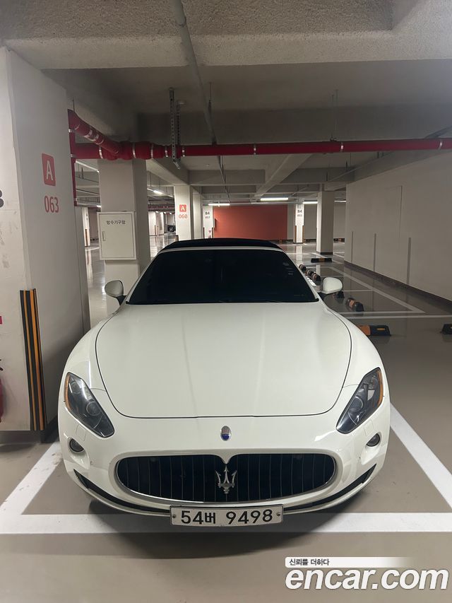 Maserati Gran Cabrio 4.7 — пробег 35 000 км — фото 3 из 5