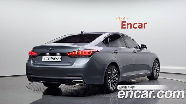 Hyundai Genesis из Кореи Encar