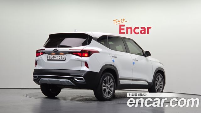 Kia Seltos из Кореи Encar