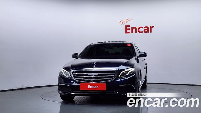 Mercedes-Benz E-Class из Кореи Encar