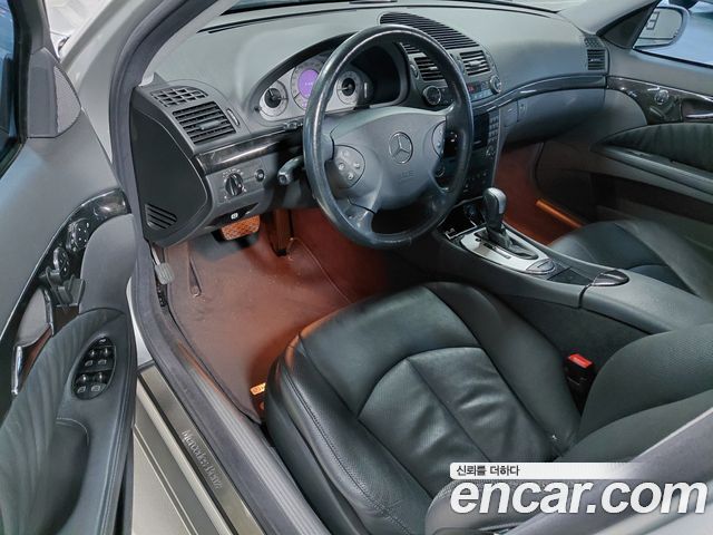 Mercedes-Benz E-Class из Кореи Encar