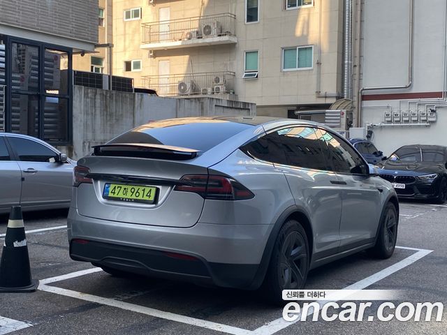 Tesla Model X AWD — пробег 5 300 км — фото 2 из 5