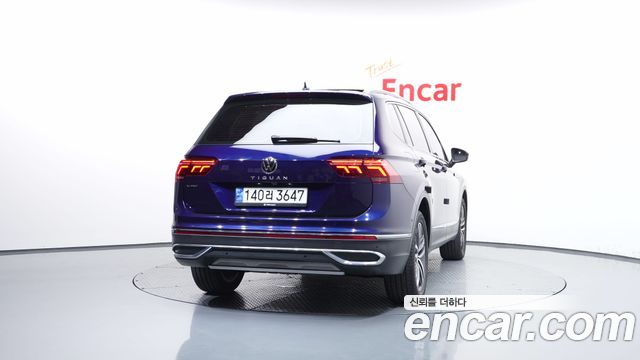 Volkswagen Tiguan 2.0 TSI Prestige — пробег 23 071 км — фото 4 из 5