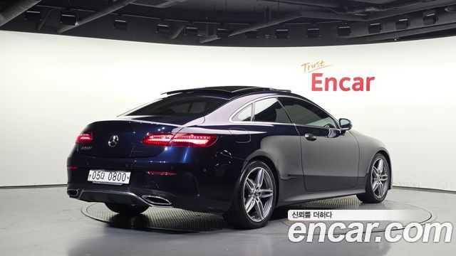 Mercedes-Benz E-Class из Кореи Encar