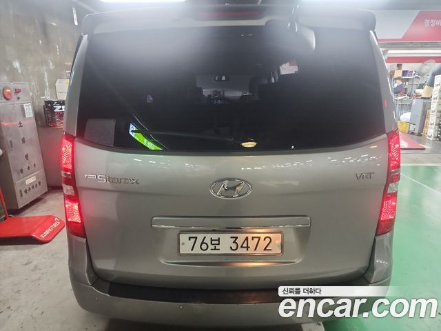Hyundai Starex Wagon 12-Seater Modern — пробег 113 984 км — фото 3 из 5