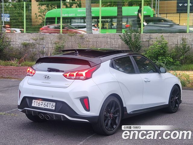 Hyundai Veloster 1.6 Turbo Sport Core — пробег 107 834 км — фото 4 из 5