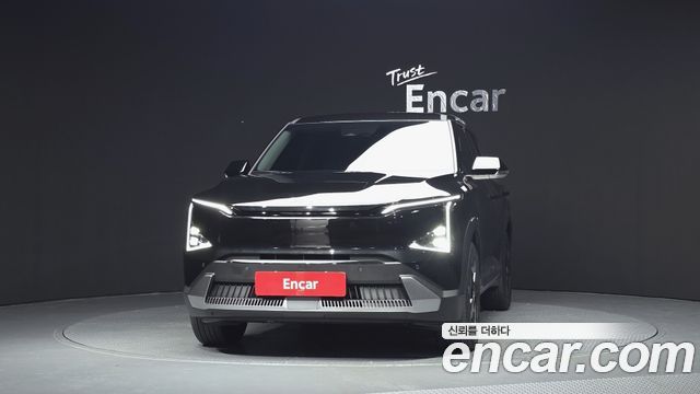 Kia EV5 из Кореи Encar