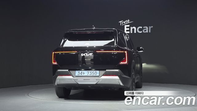 Kia EV5 из Кореи Encar