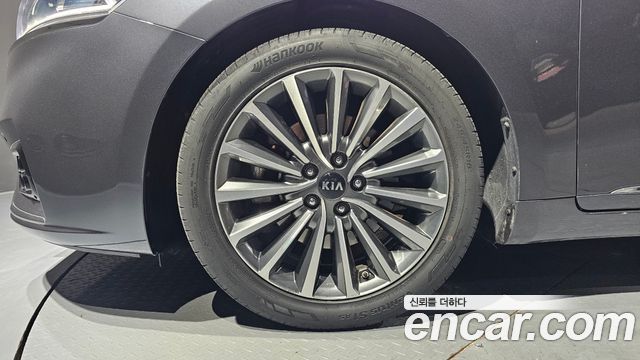 Kia K7 из Кореи Encar