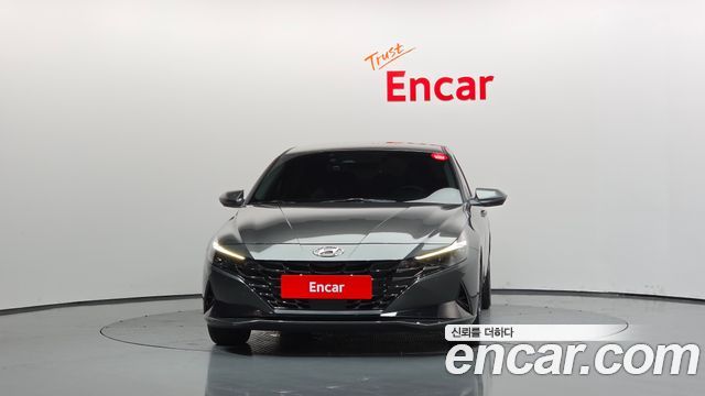 Hyundai AVANTE Inspiration — пробег 60 745 км — фото 3 из 5