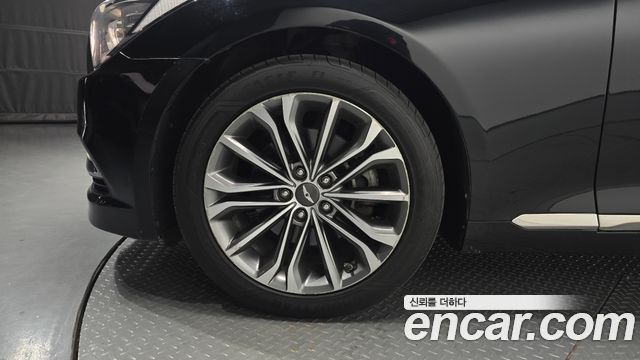 Hyundai Genesis из Кореи Encar