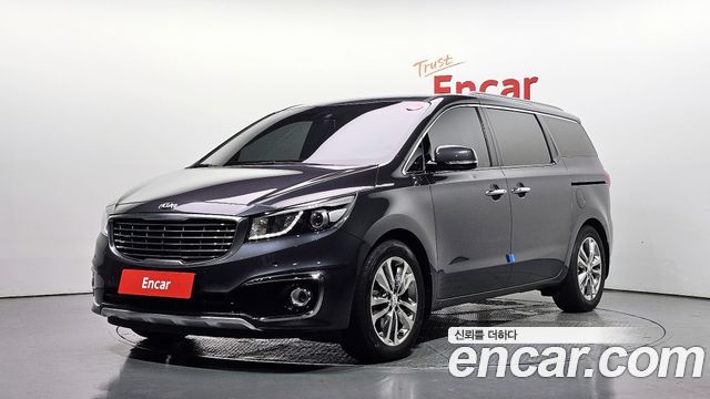 Kia Carnival 7-seater Limousine VIP — пробег 135 303 км — фото 1 из 5