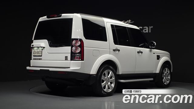 Land Rover Discovery 3.0 SDV6 SE — пробег 108 510 км — фото 2 из 5
