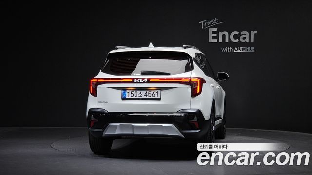 Kia Seltos из Кореи Encar