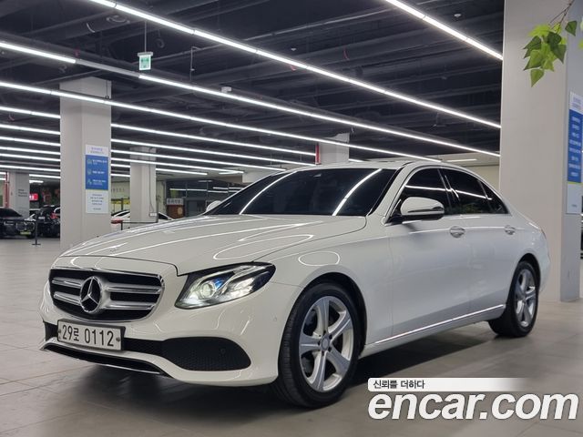Mercedes-Benz E-Class из Кореи Encar