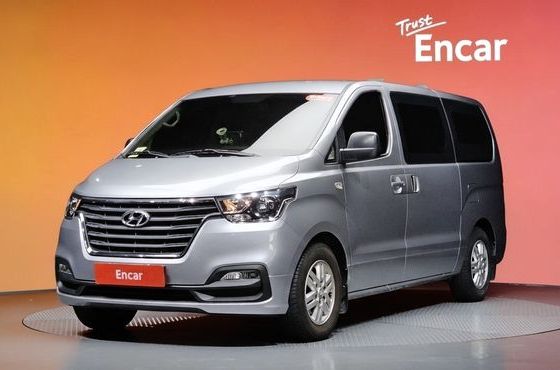 Hyundai Starex Van 3-Seater Smart — пробег 79 917 км — фото 1 из 5