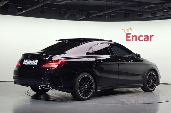 Mercedes-Benz CLA-Class CLA250 4MATIC AMG Line — пробег 105 578 км — фото 2 из 5