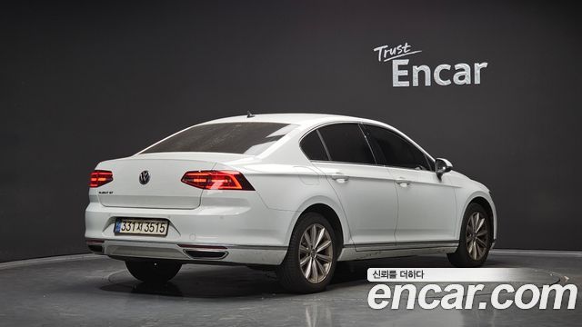Volkswagen Passat из Кореи Encar