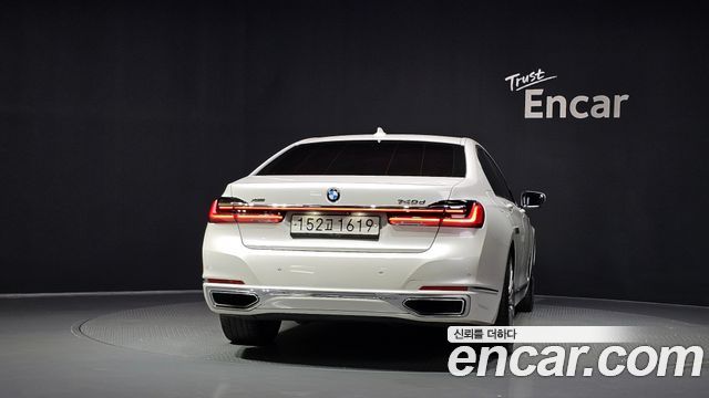 BMW 7-Series 740d xDrive Design Pure Excellence — пробег 160 431 км — фото 4 из 5