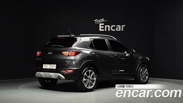 Kia Stonic из Кореи Encar