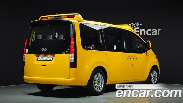 Hyundai Staria из Кореи Encar