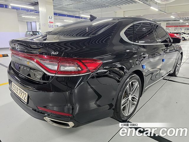 Hyundai Grandeur 3.0 Exclusive — пробег 216 690 км — фото 5 из 5