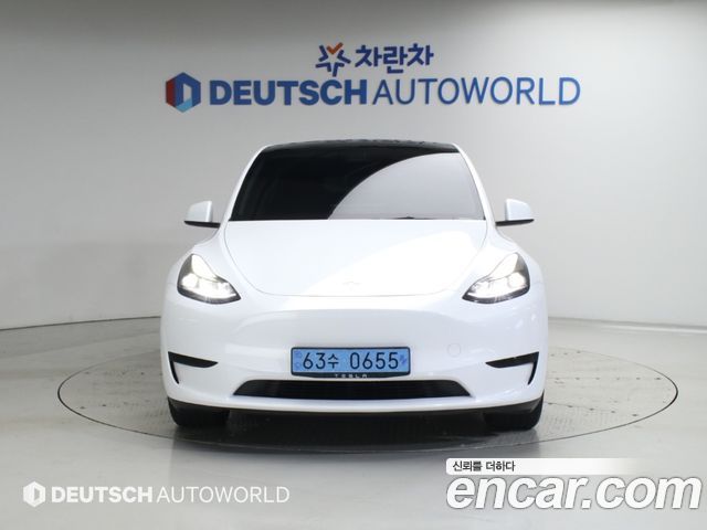 Tesla Model Y RWD — пробег 48 639 км — фото 3 из 5