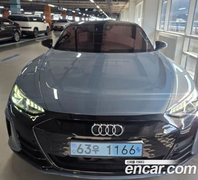 Audi e-tron GT из Кореи Encar