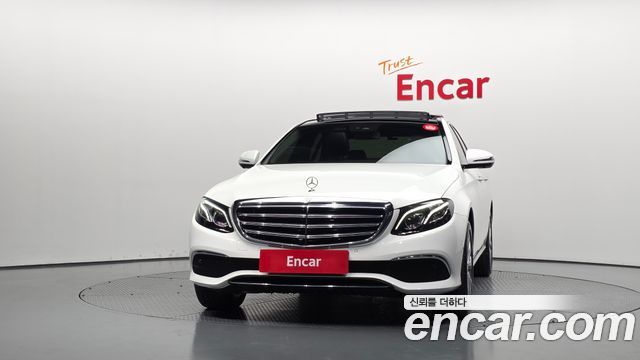 Mercedes-Benz E-Class из Кореи Encar