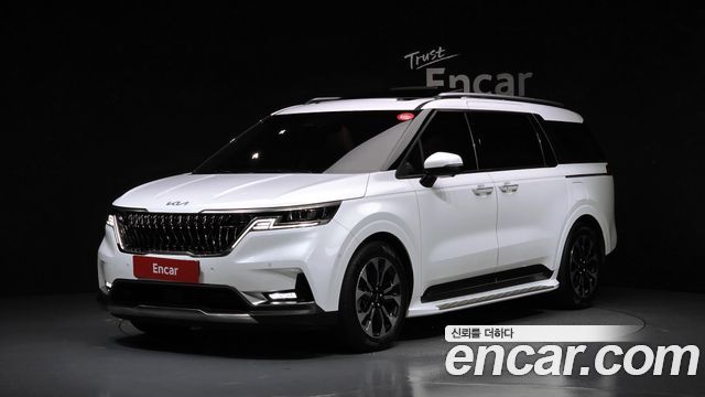 Kia Carnival Gasoline 9-Seater Signature — пробег 36 798 км — фото 1 из 5