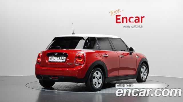 Mini Cooper 5Door Standard 3rd — пробег 91 682 км — фото 2 из 5