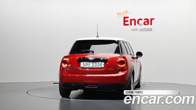 Mini Cooper 5Door Standard 3rd — пробег 91 682 км — фото 4 из 5