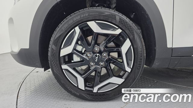 Kia Seltos из Кореи Encar
